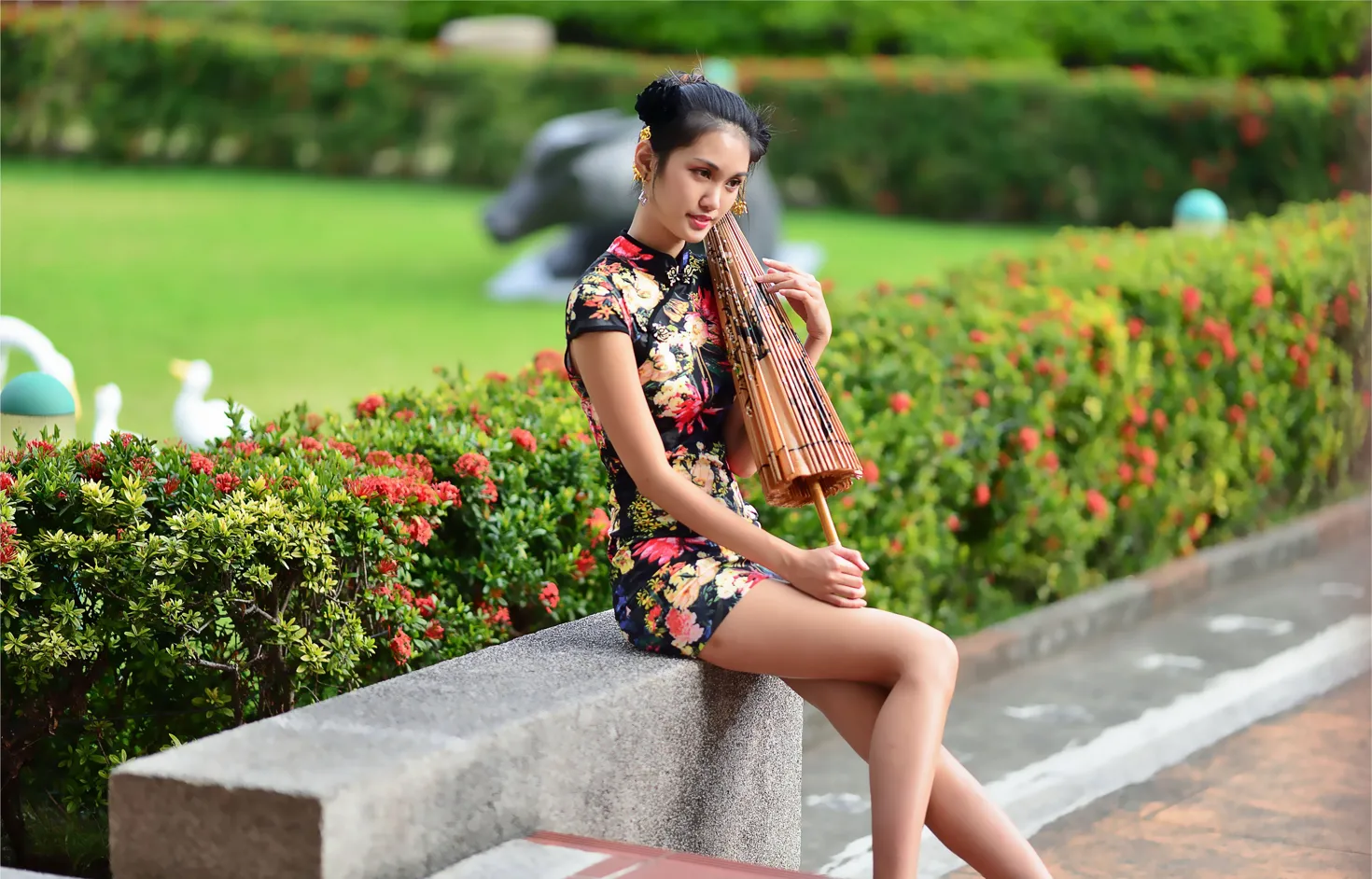 [Mzsock] NO.191 Chen Mengxin short cheongsam high heels beautiful legs street photography#[100P]-28